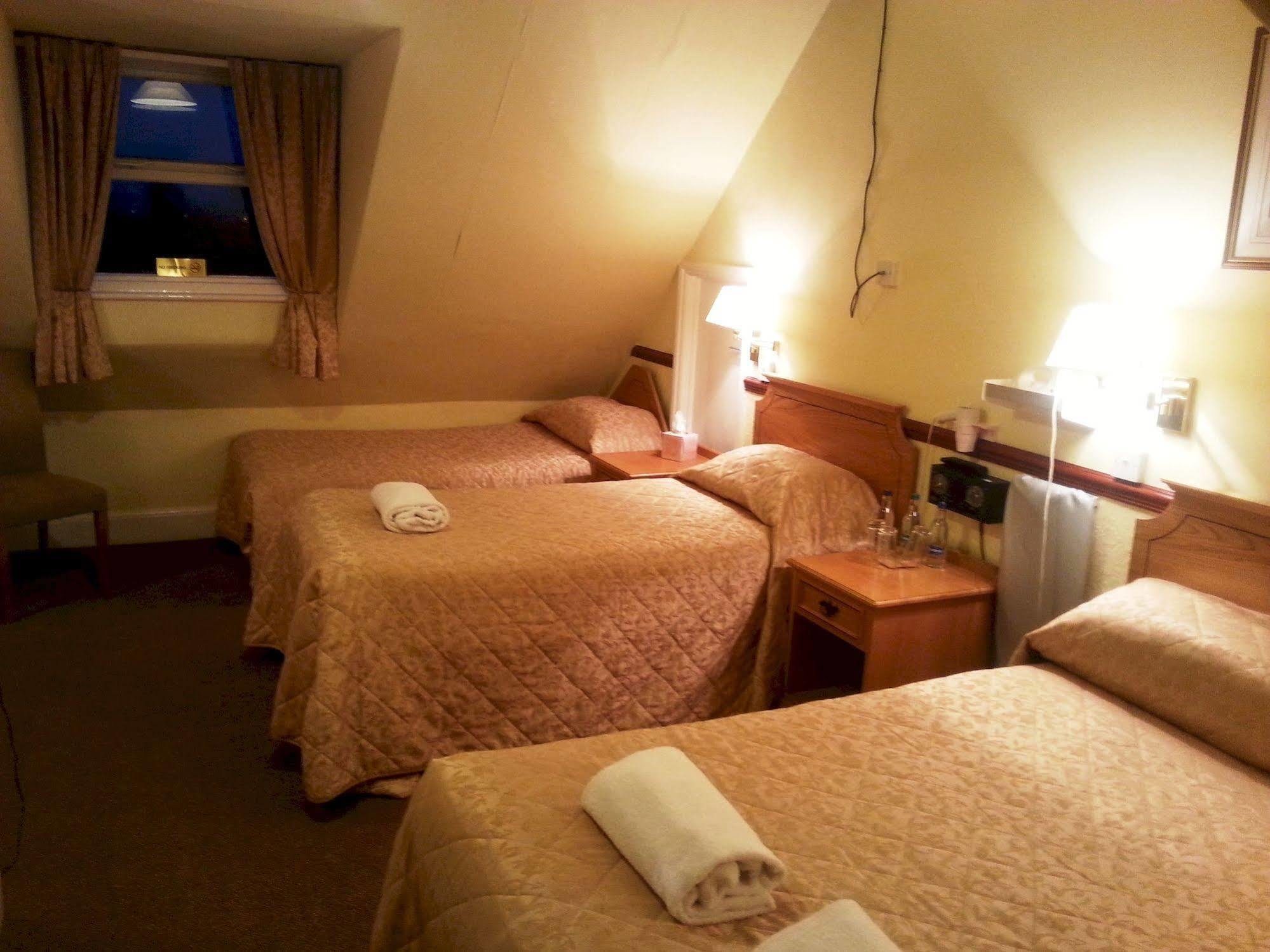 The Nyton Guesthouse Ely Esterno foto