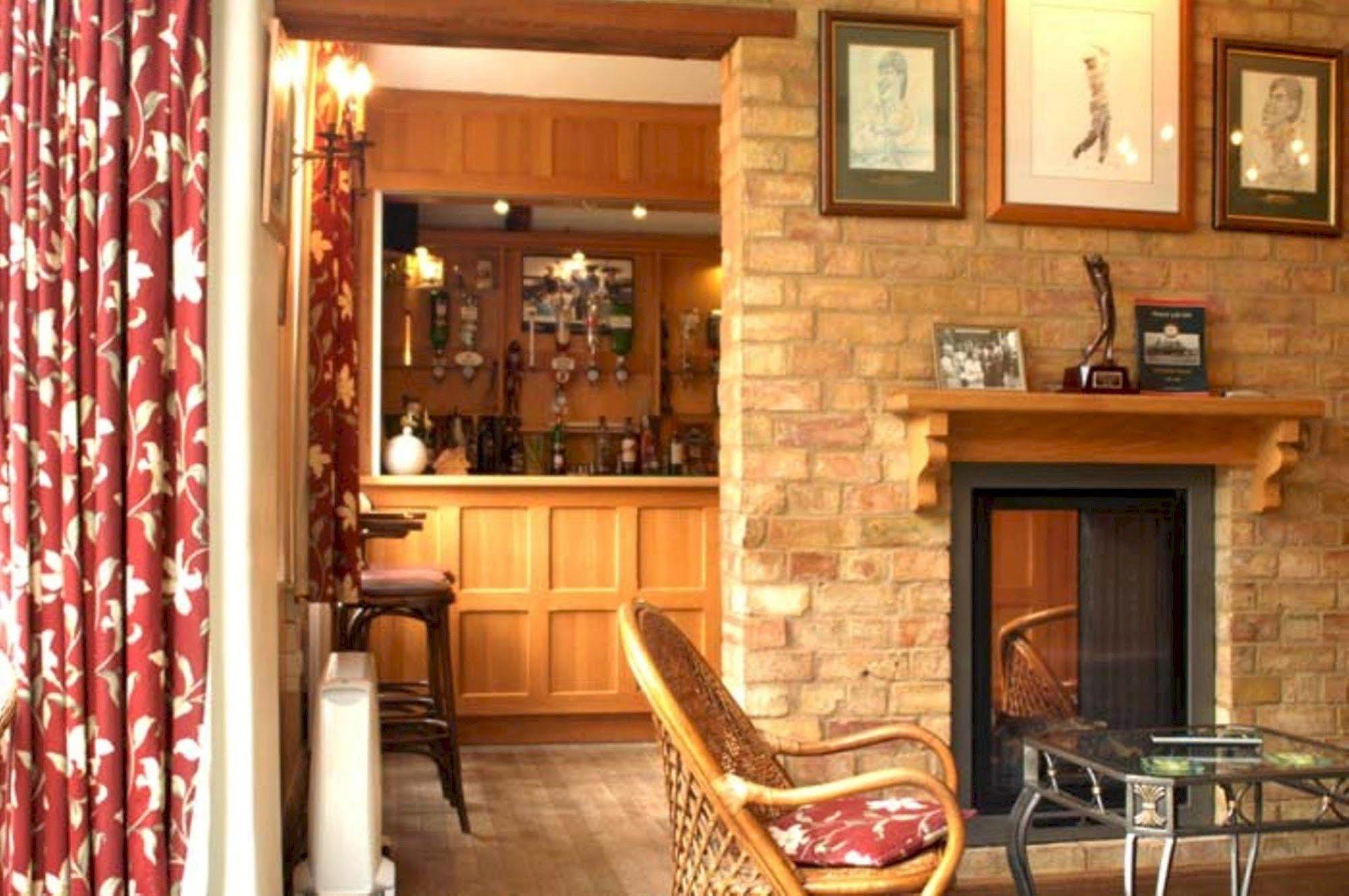 The Nyton Guesthouse Ely Esterno foto